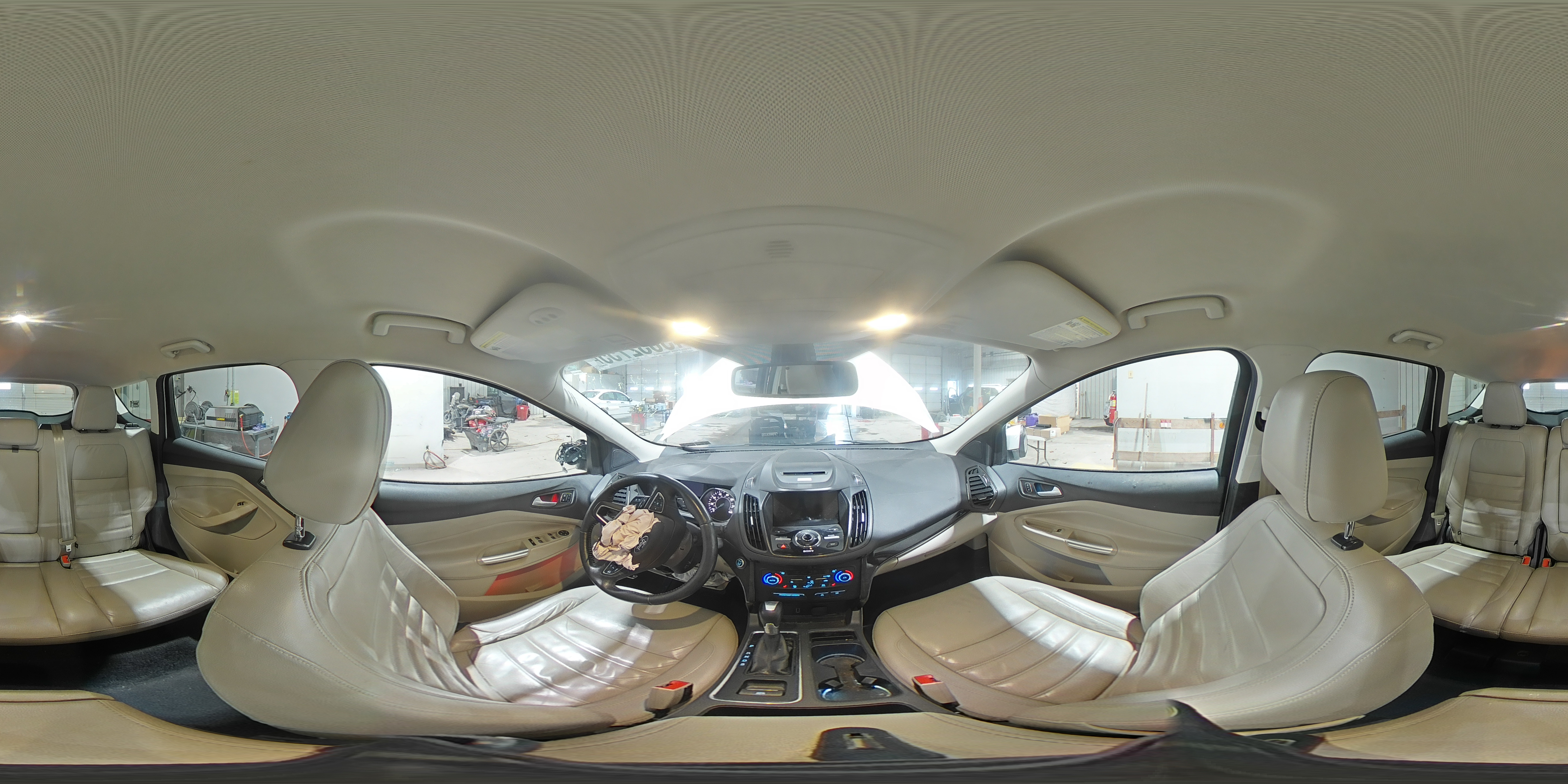 2017 Ford Escape - Image 16