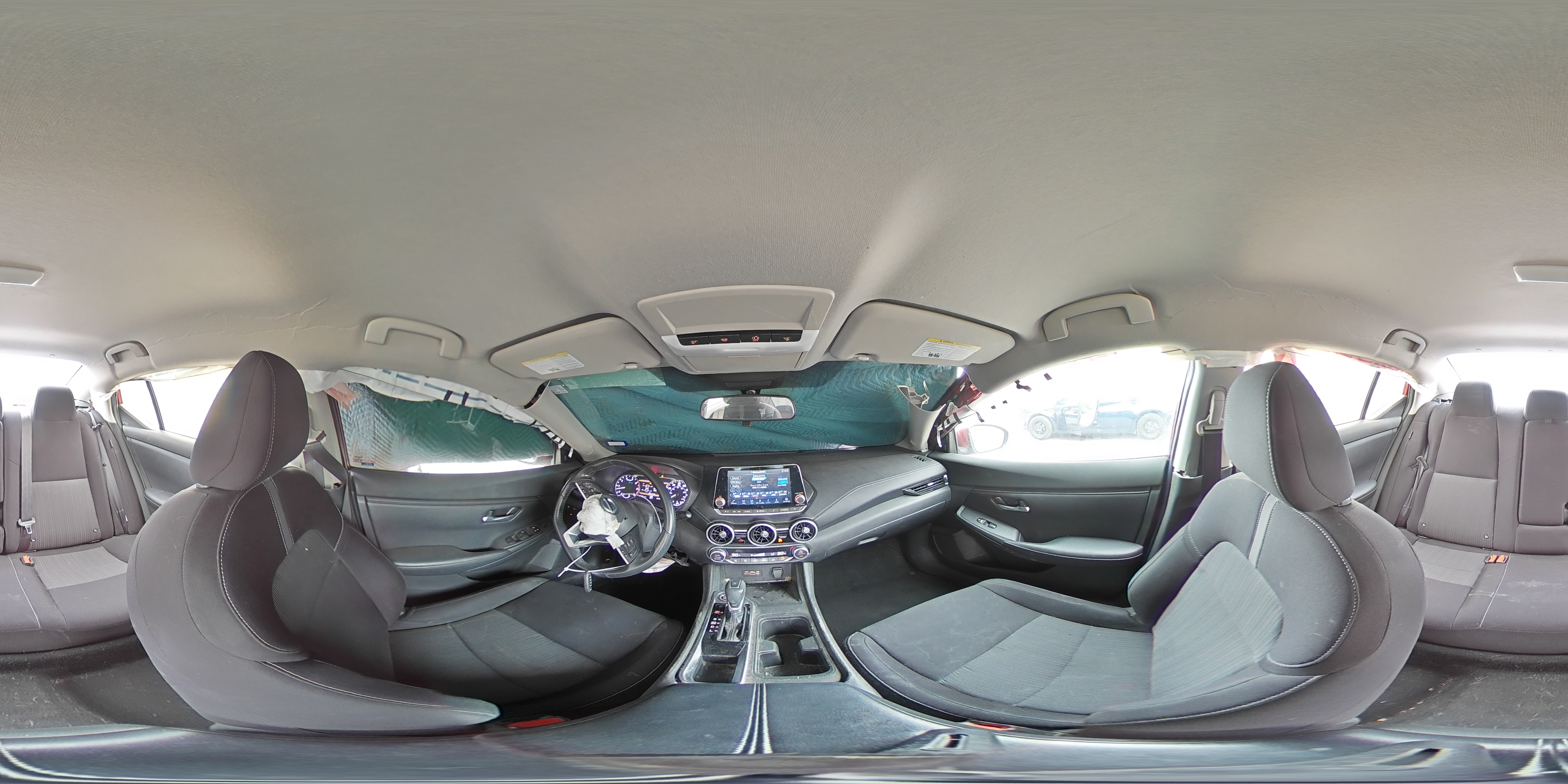 2021 Nissan Sentra - Image 13