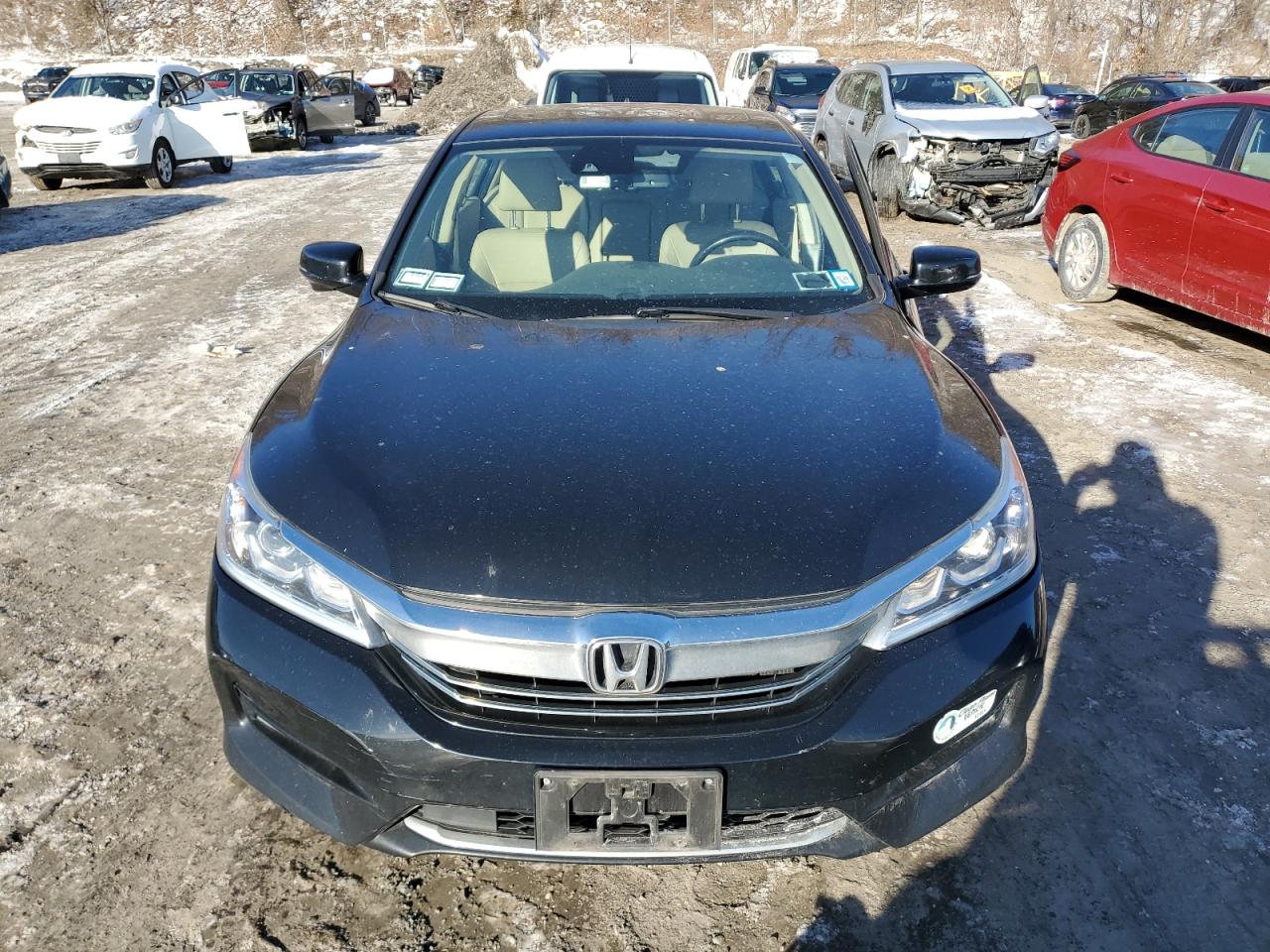 JHMCR6F56HC022683 HONDA ACCORD 2017
