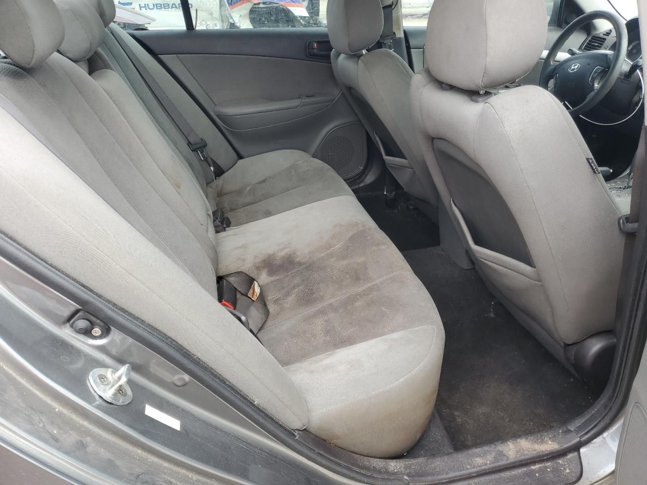 2009 Hyundai Sonata - Image 10
