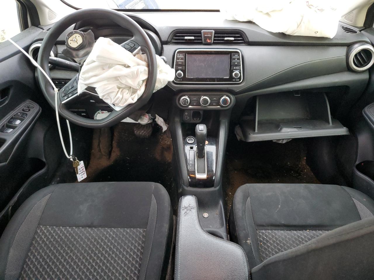 3N1CN8DV6LL838966 NISSAN VERSA 2020