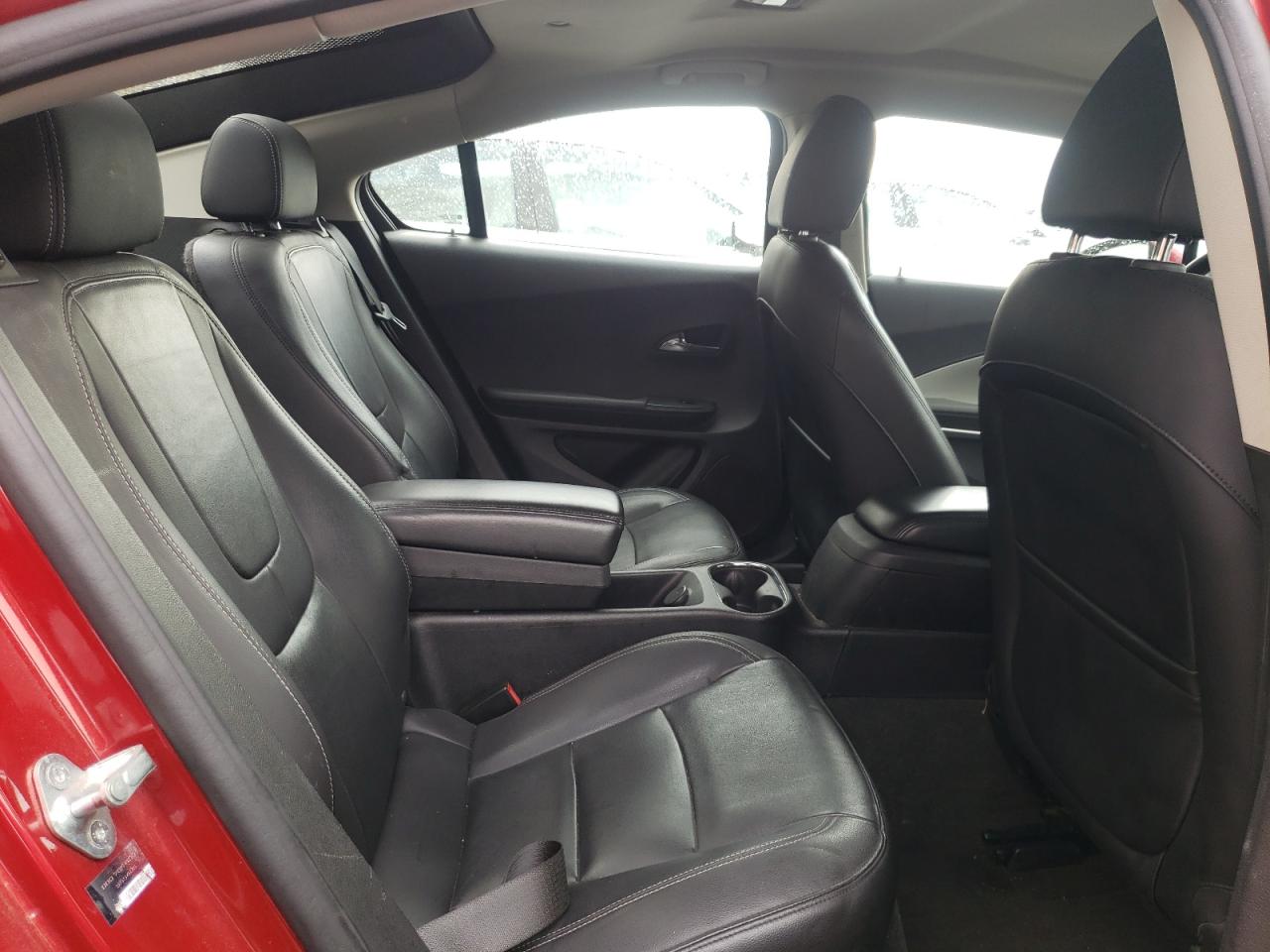 2013 Chevrolet Volt - Image 10