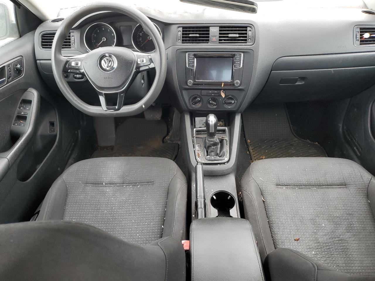 2016 Volkswagen Jetta - Image 8