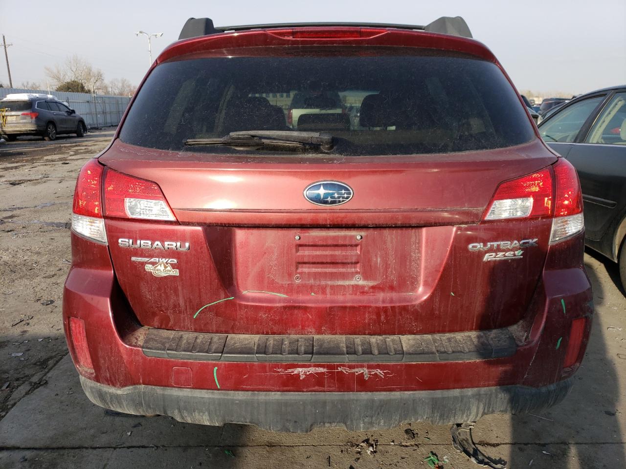 2011 Subaru Outback - Image 6