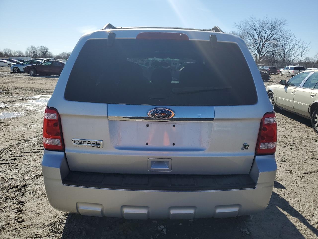 2011 Ford Escape - Image 6