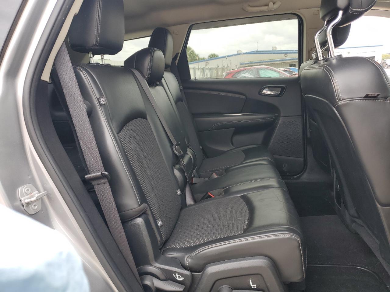 2016 Dodge Journey - Image 12