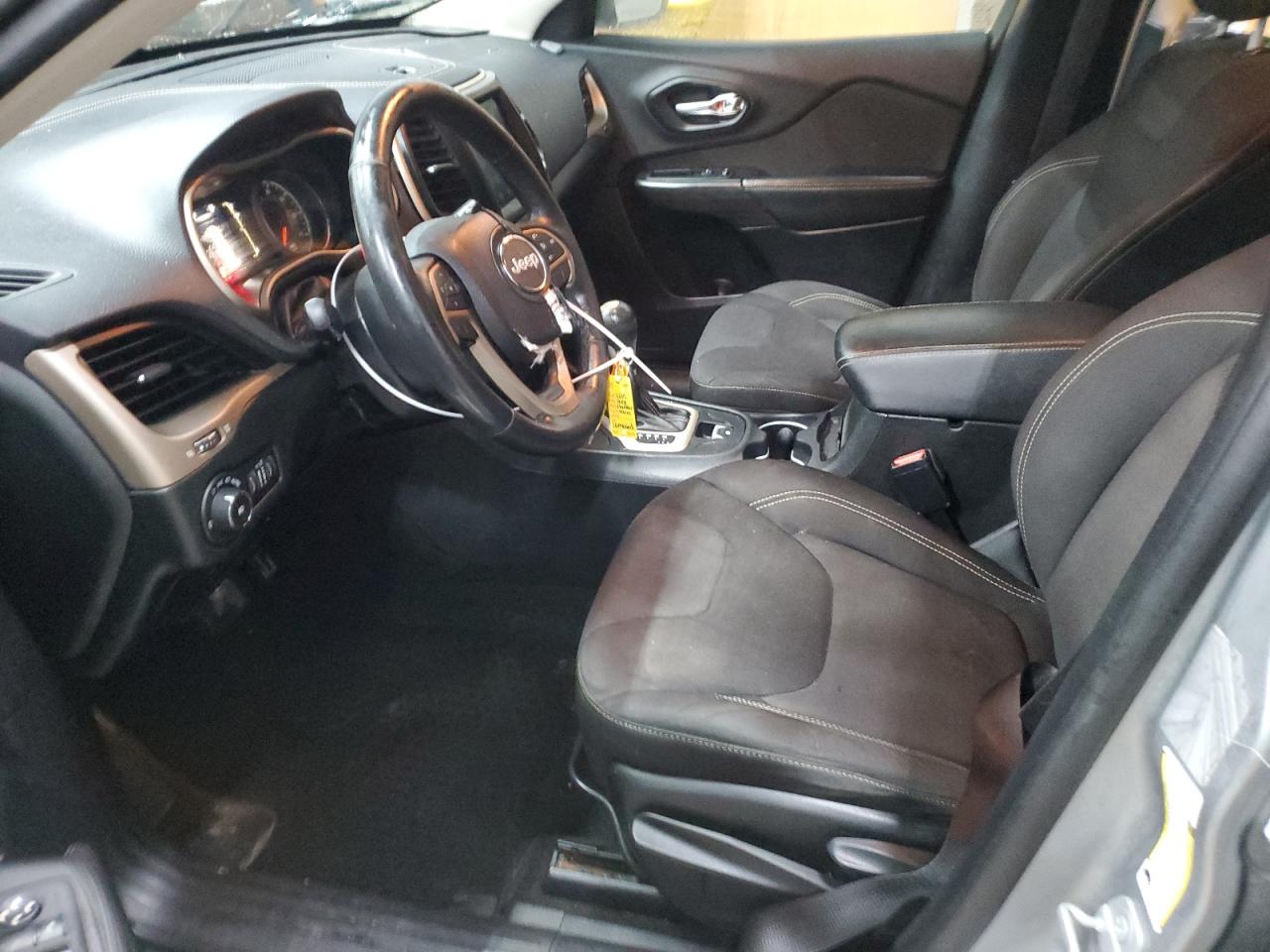 2015 Jeep Grand Cherokee - Image 7
