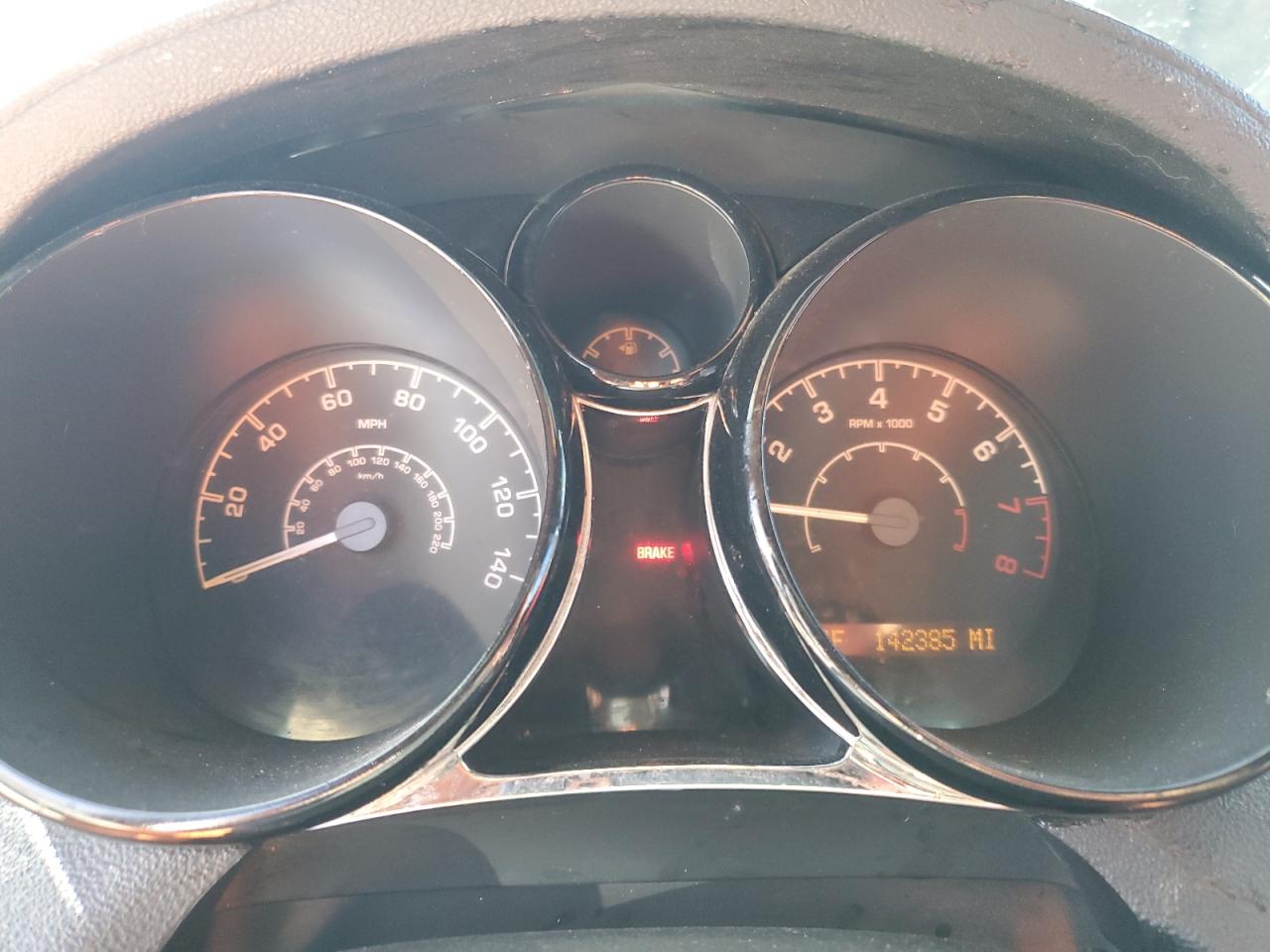 2007 Saturn Sky - Image 9