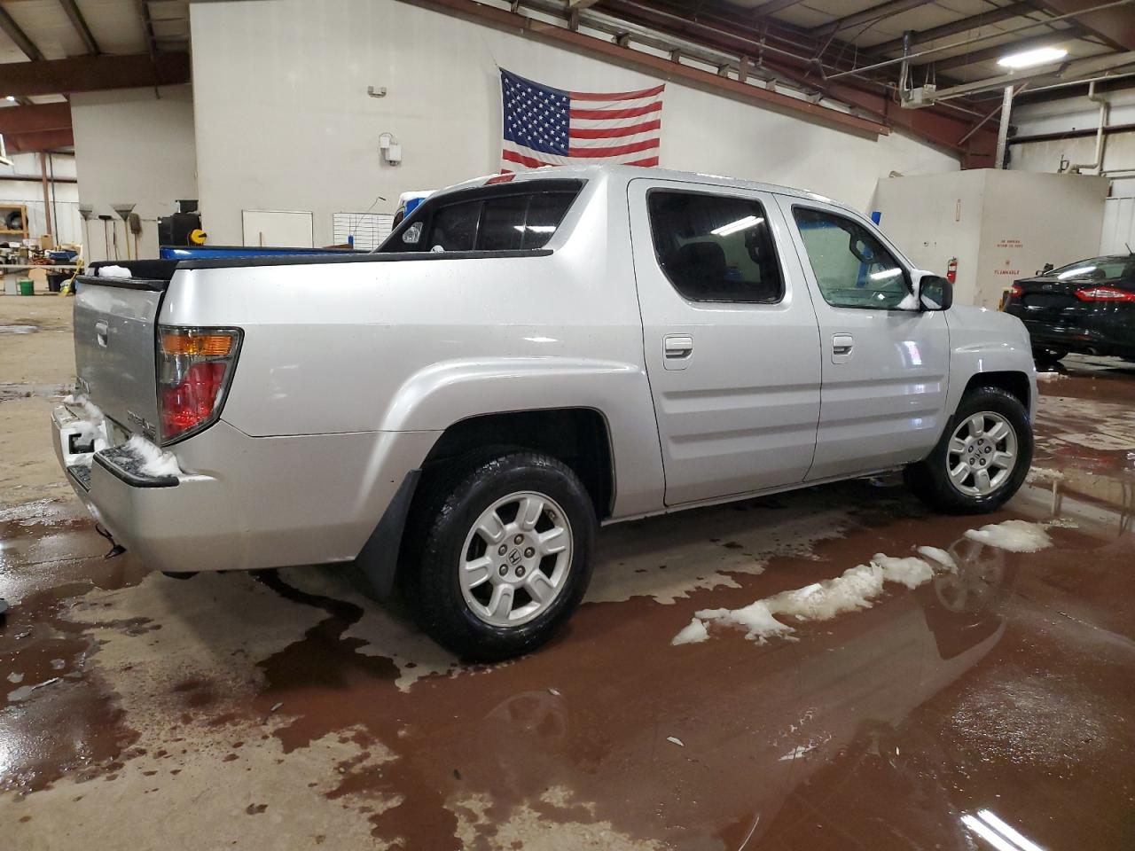 2007 Honda Ridgeline - Image 3