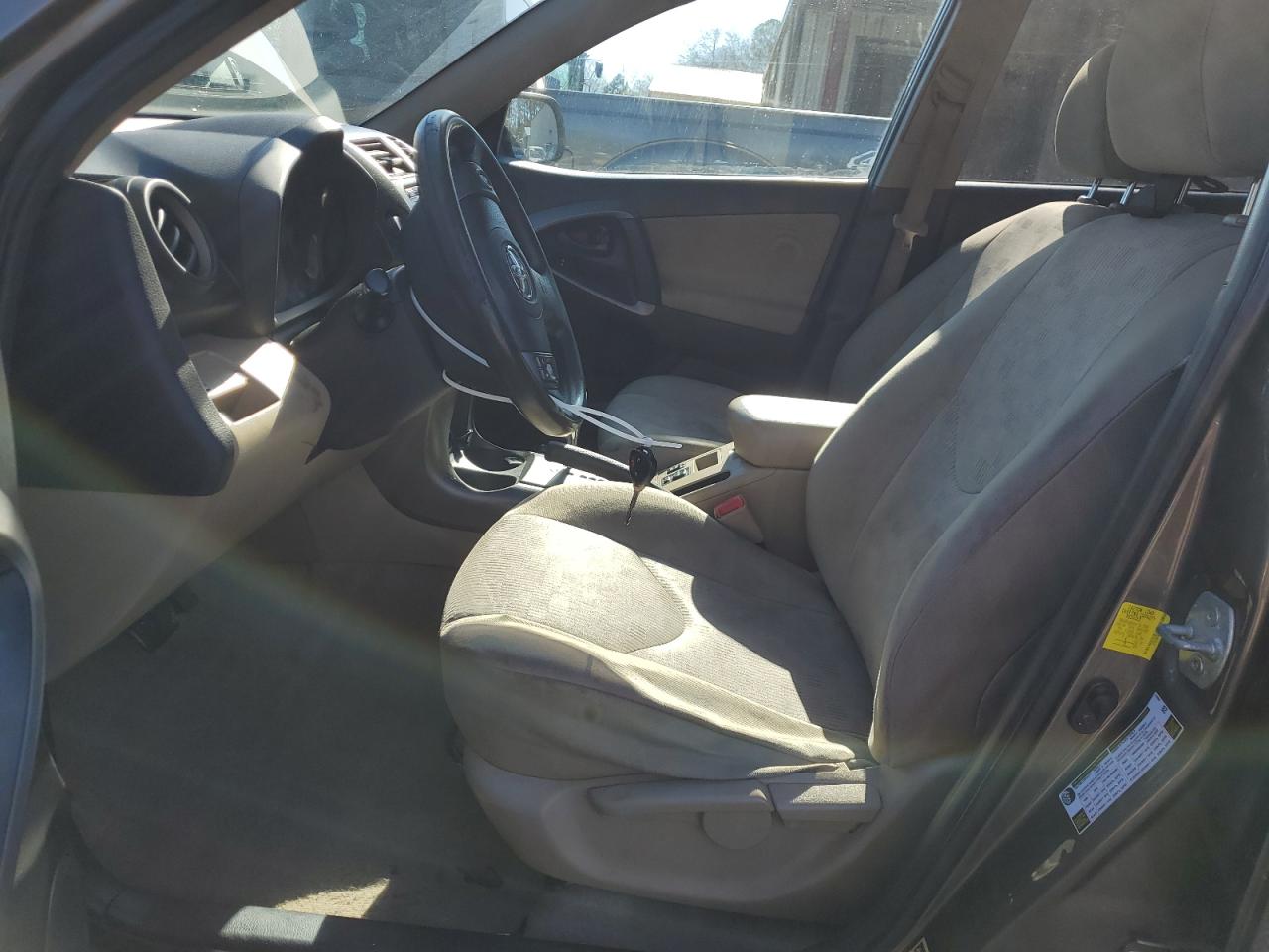 2012 Toyota RAV 4 - Image 7