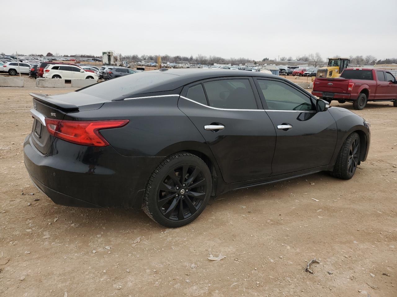 2017 Nissan Maxima - Image 3