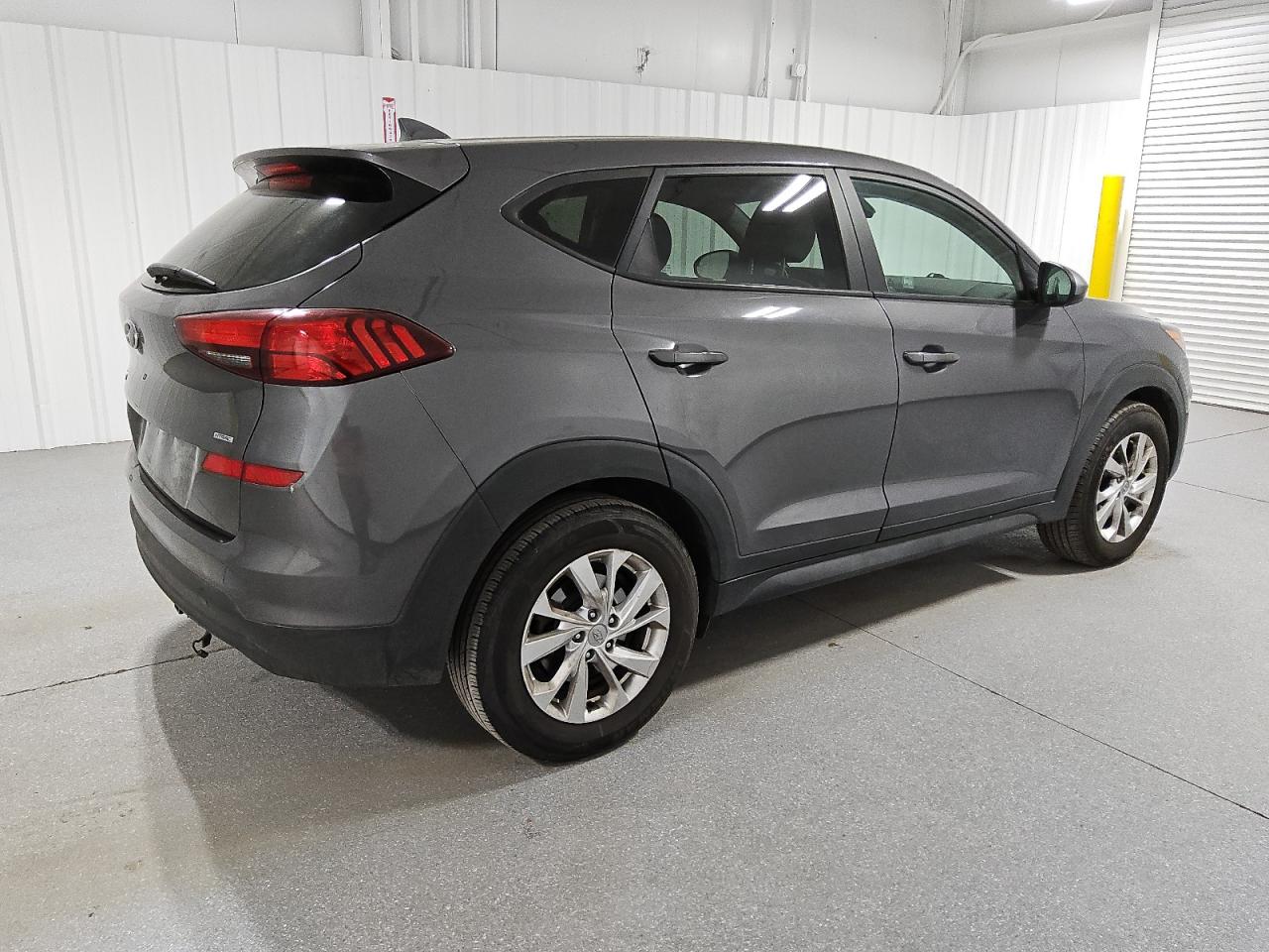 2021 Hyundai Tucson - Image 3
