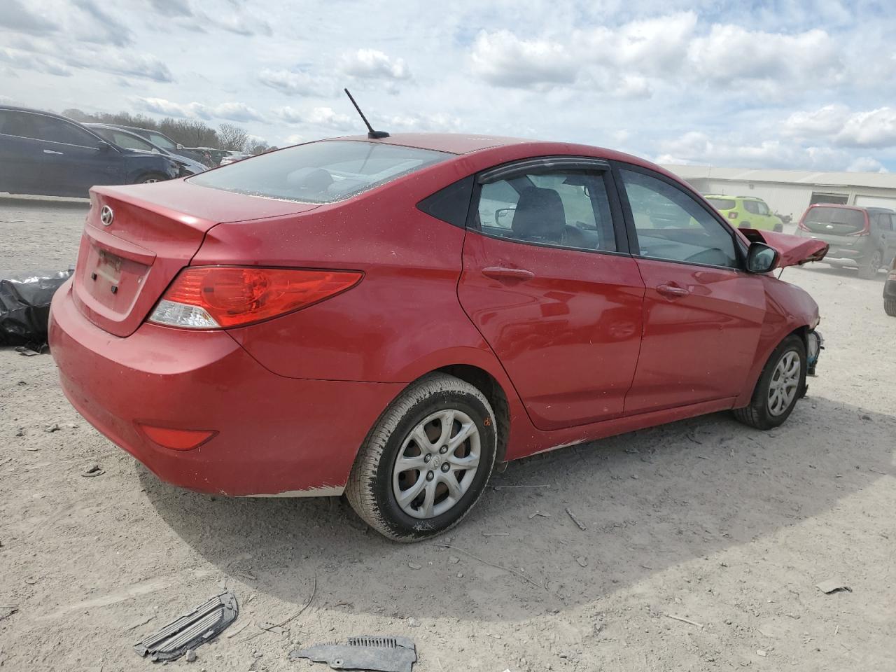 2014 Hyundai Accent - Image 3