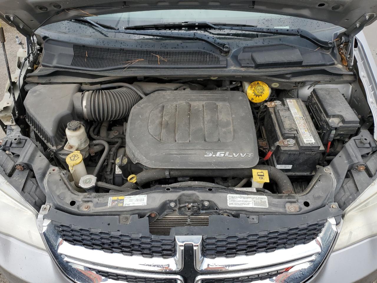 2014 Dodge Caravan - Image 12