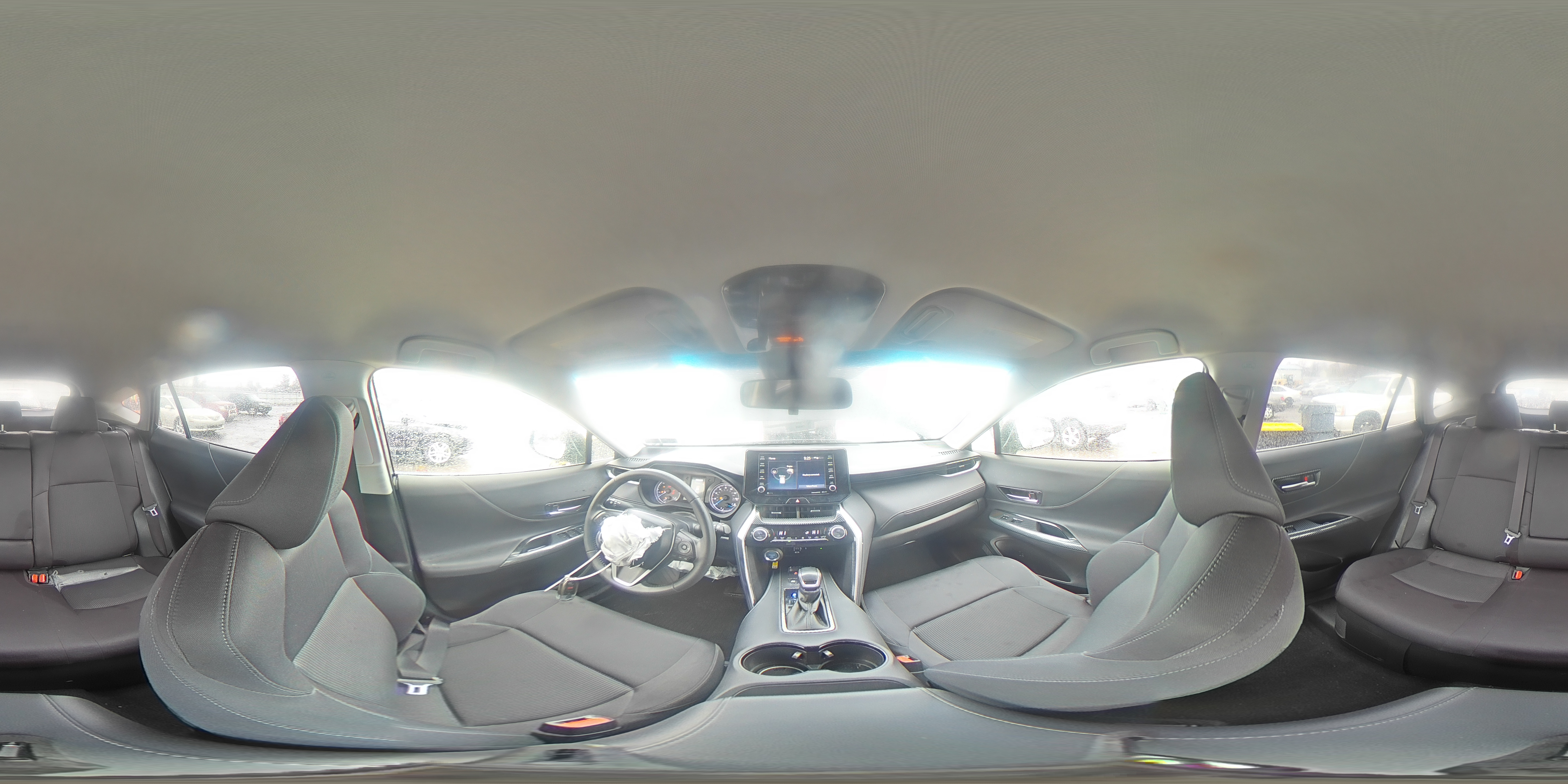 2021 Toyota Venza - Image 13