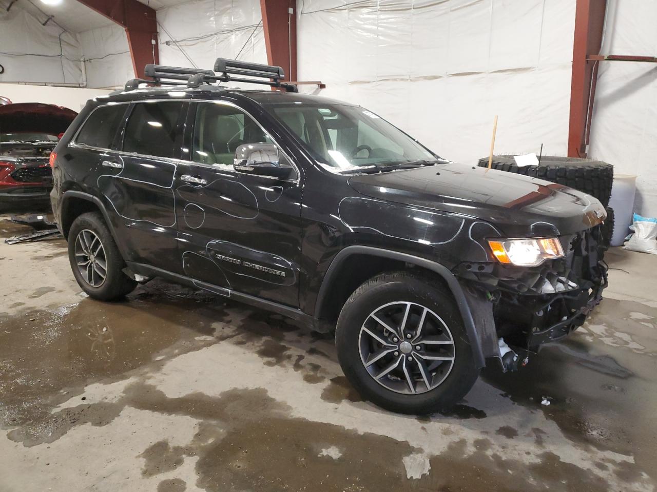 2018 Jeep Grand Cherokee - Image 4