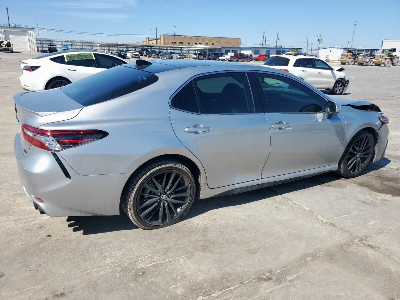 2021 Toyota Camry - Image 3