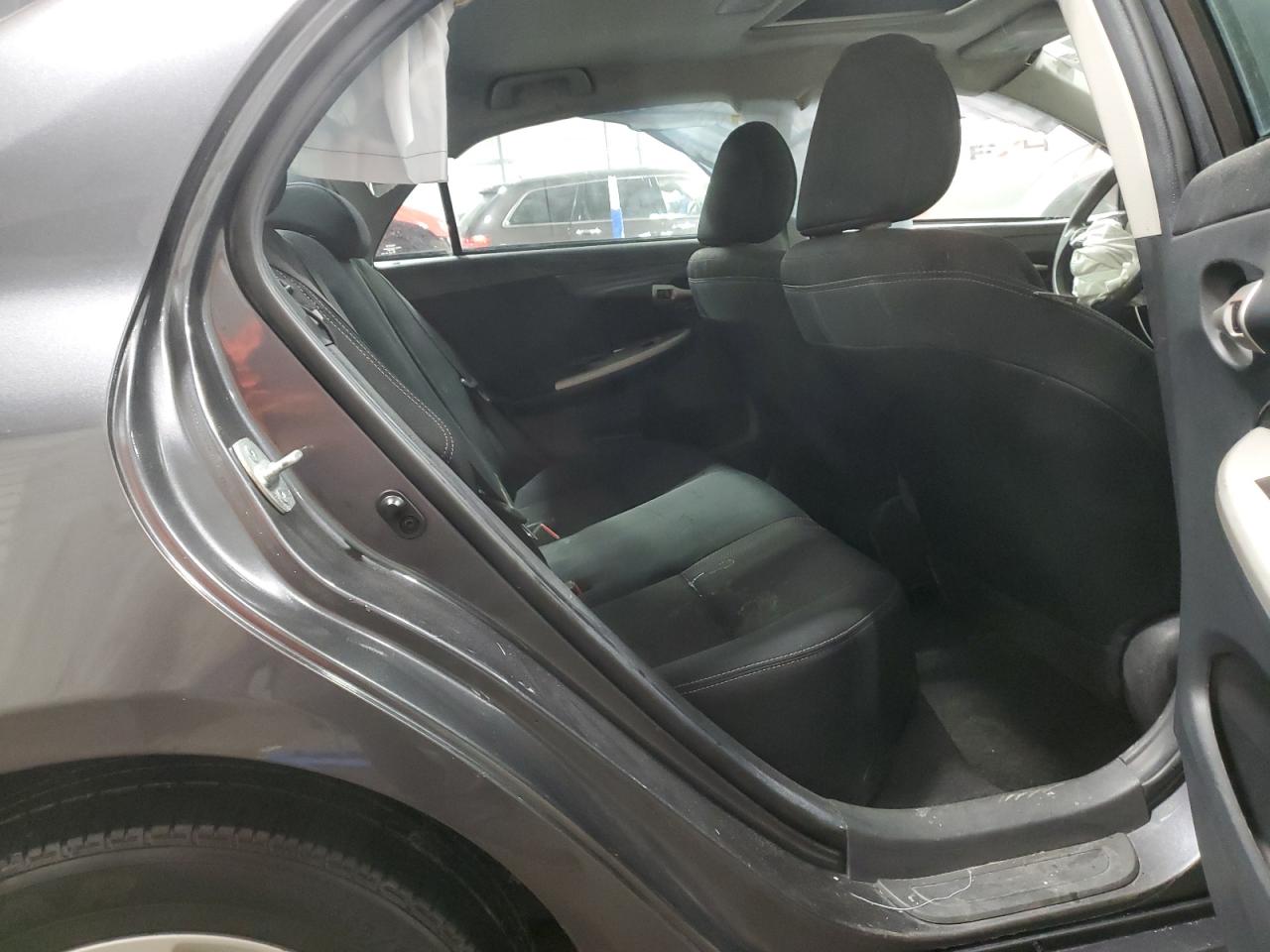 2012 Toyota Corolla - Image 11
