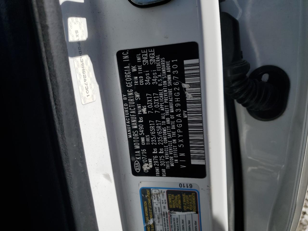 2017 Kia Sorento - Image 13