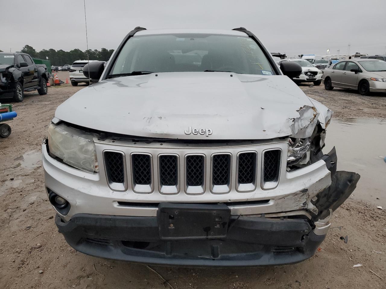 2012 Jeep Compass - Image 5
