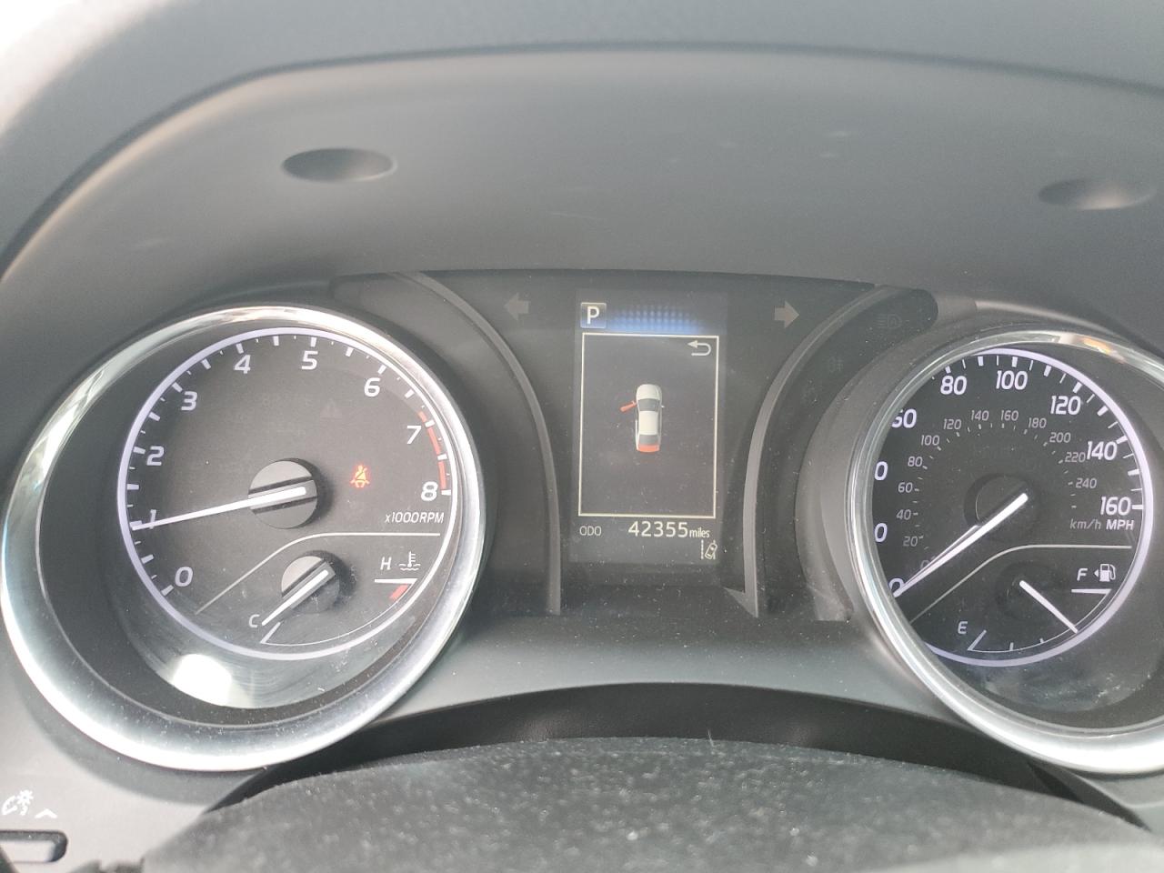 2019 Toyota Camry - Image 9