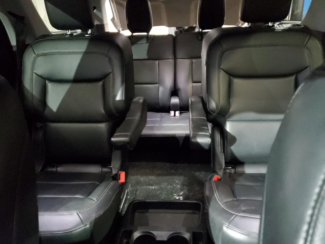 2021 Ford Explorer - Image 10