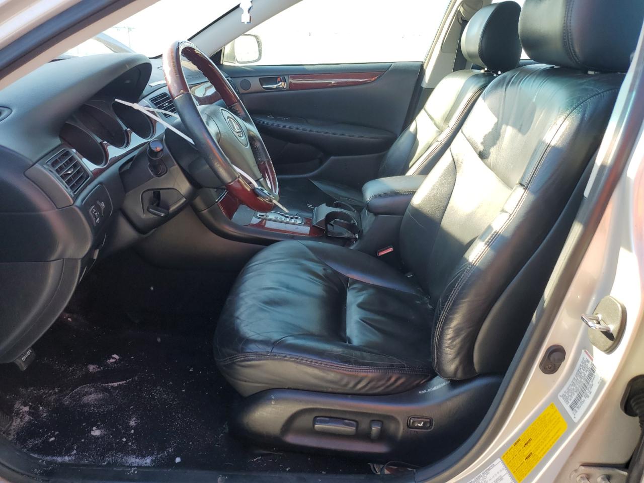 2003 Lexus ES - Image 7