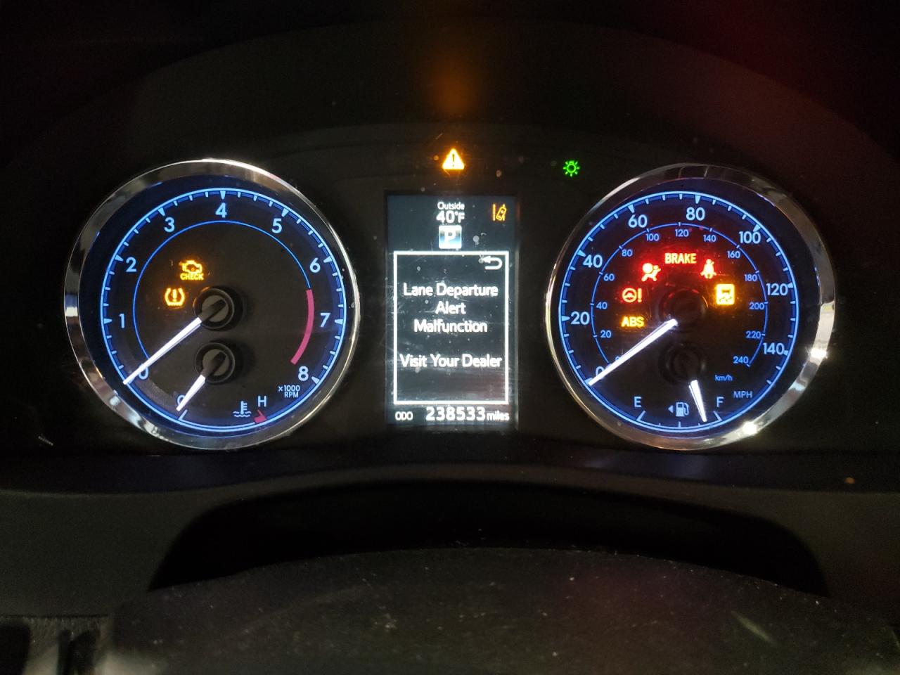 2T1BURHE0HC767737 TOYOTA COROLLA 2017