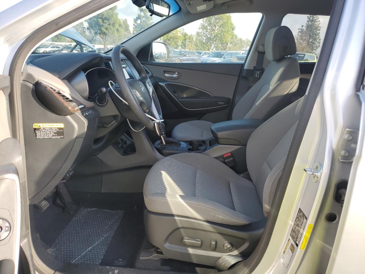 2017 Hyundai Santa Fe - Image 7