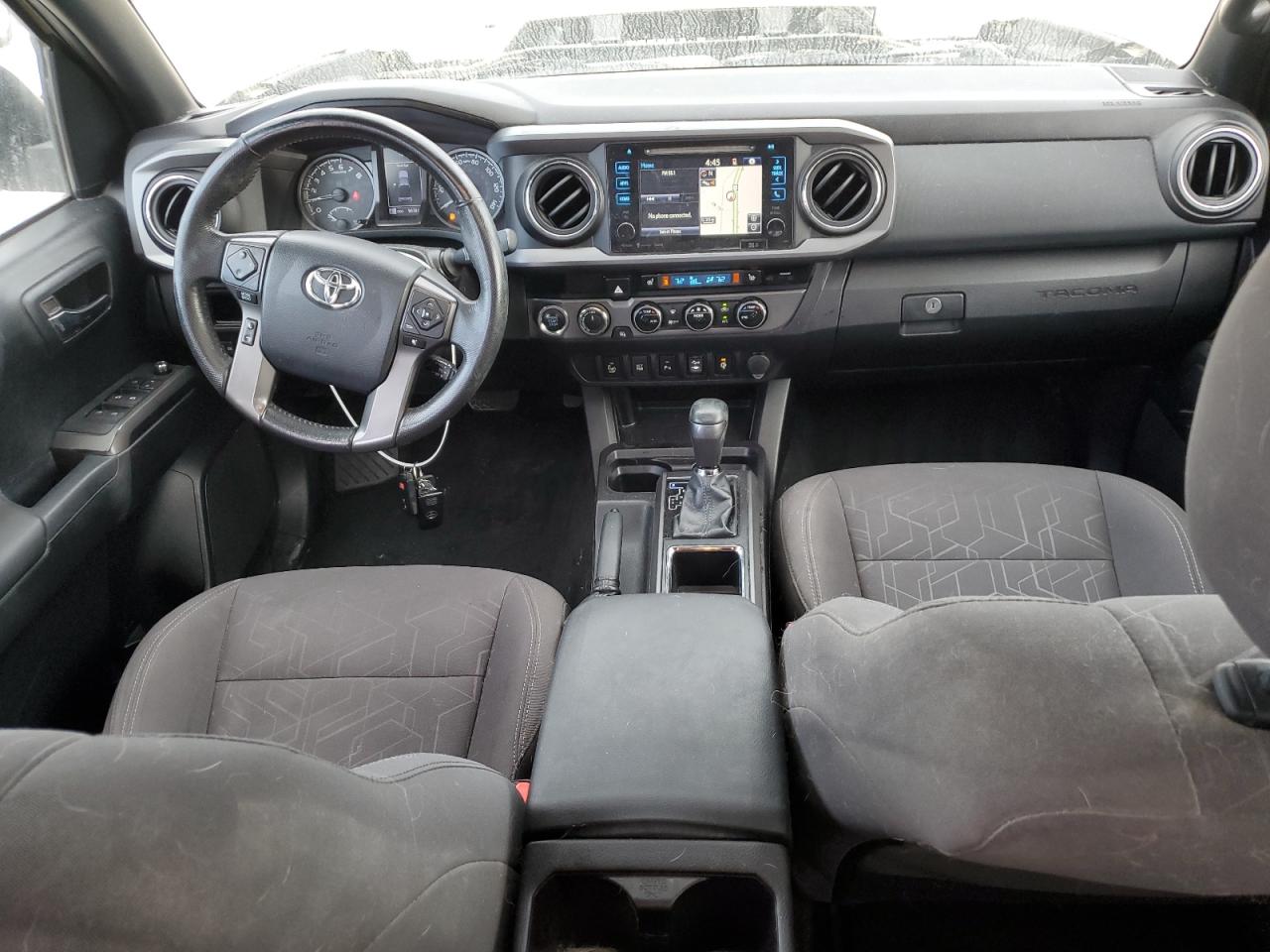 2016 Toyota Tacoma - Image 8