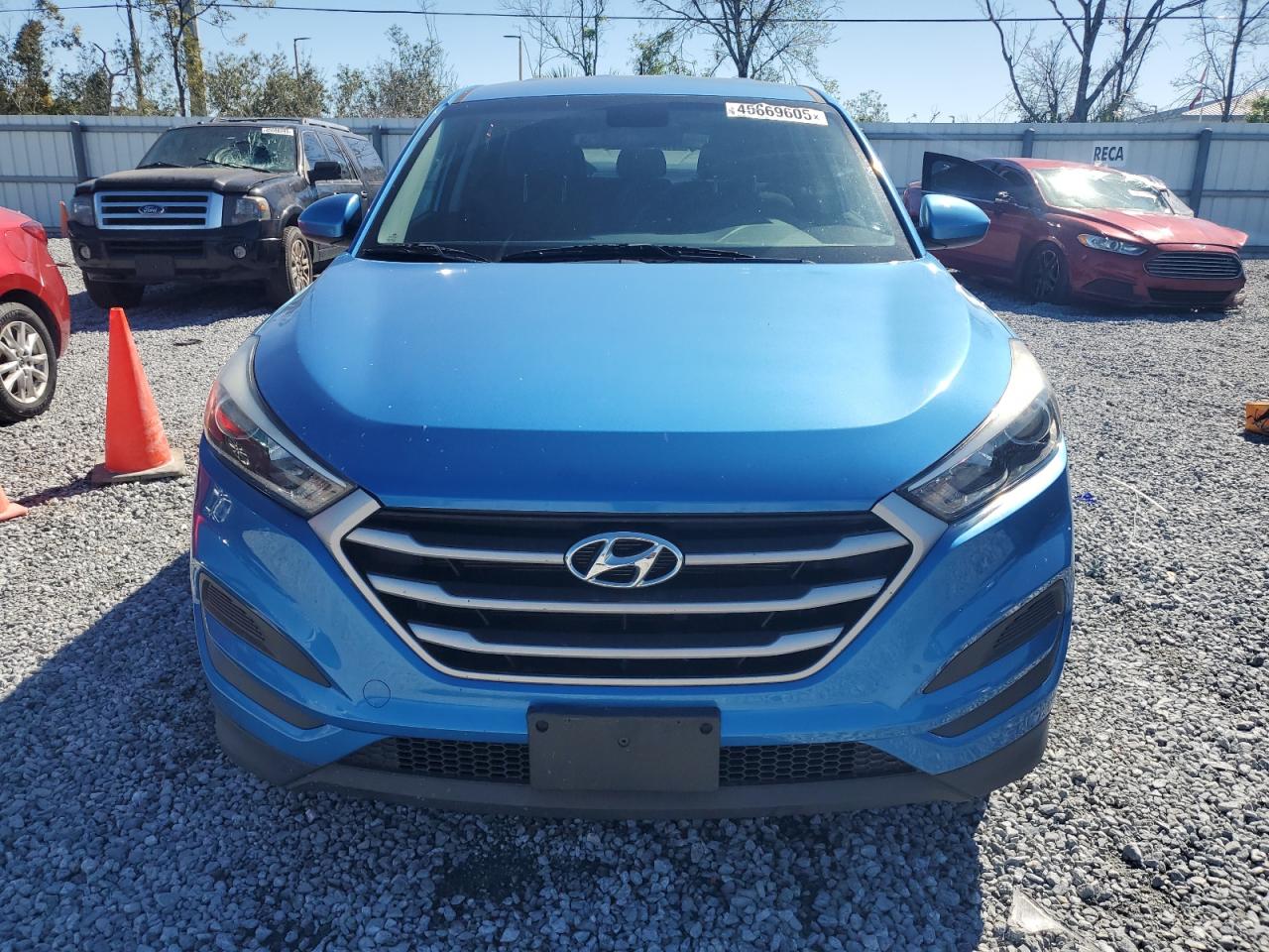 2017 Hyundai Tucson - Image 5