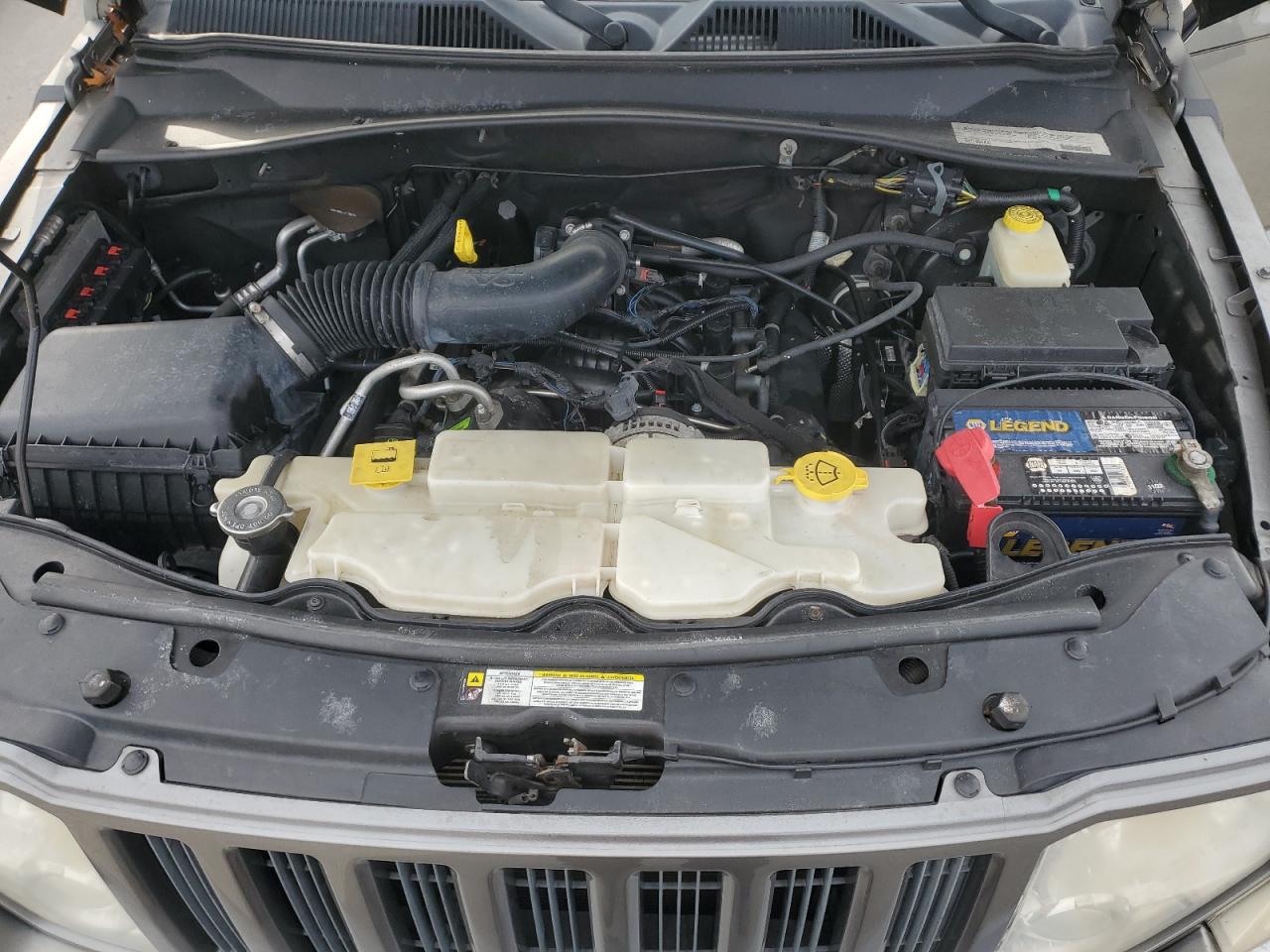 2012 Jeep Liberty (North America) - Image 12