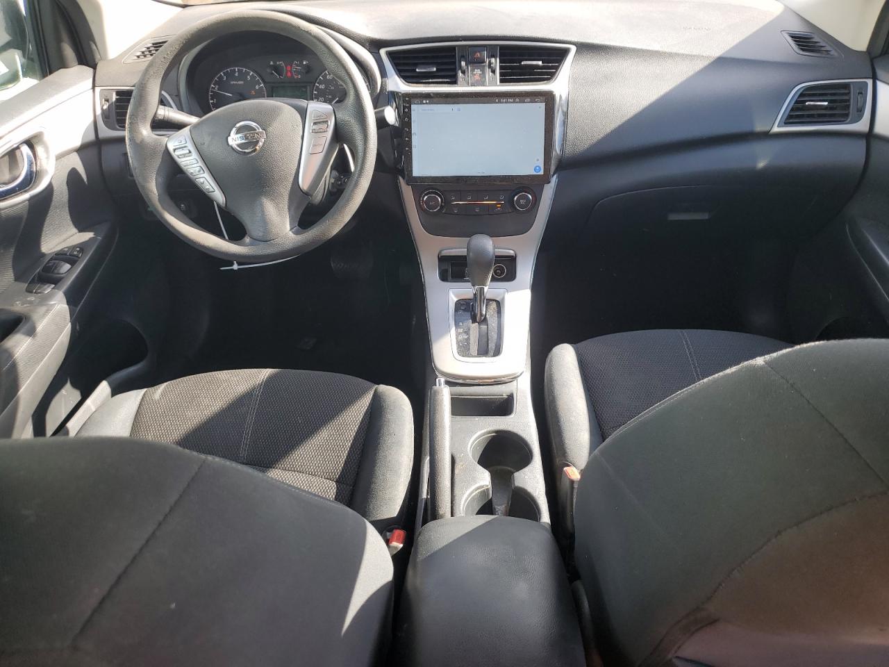 2015 Nissan Sentra - Image 8