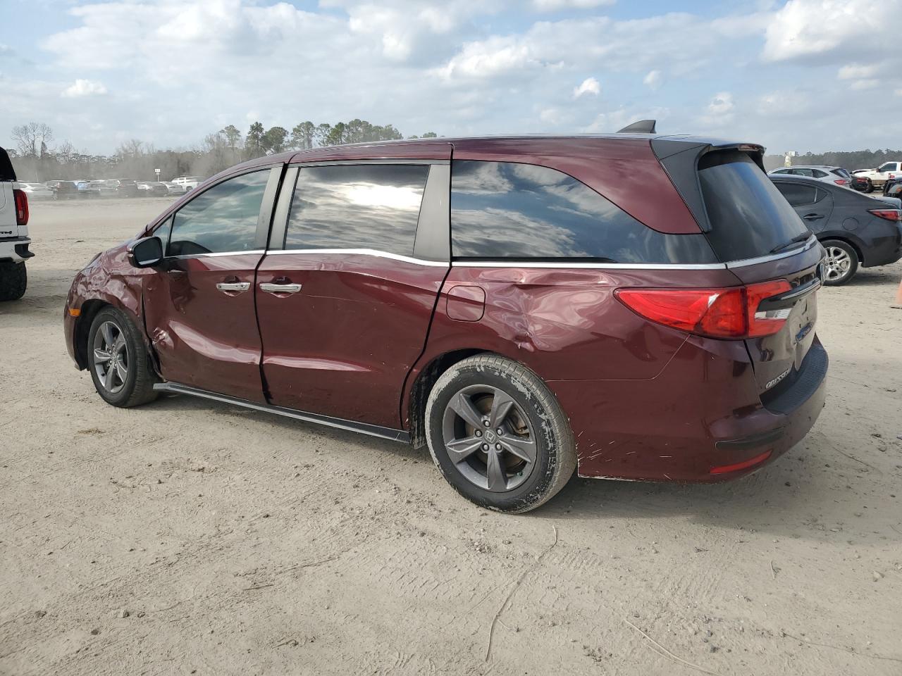 2021 Honda Odyssey - Image 3