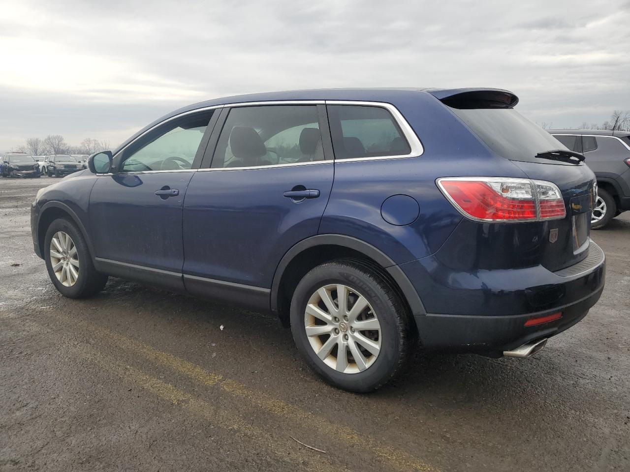 2010 Mazda CX-9 - Image 2