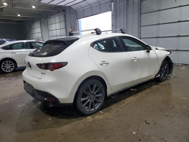  MAZDA 3 2022 White
