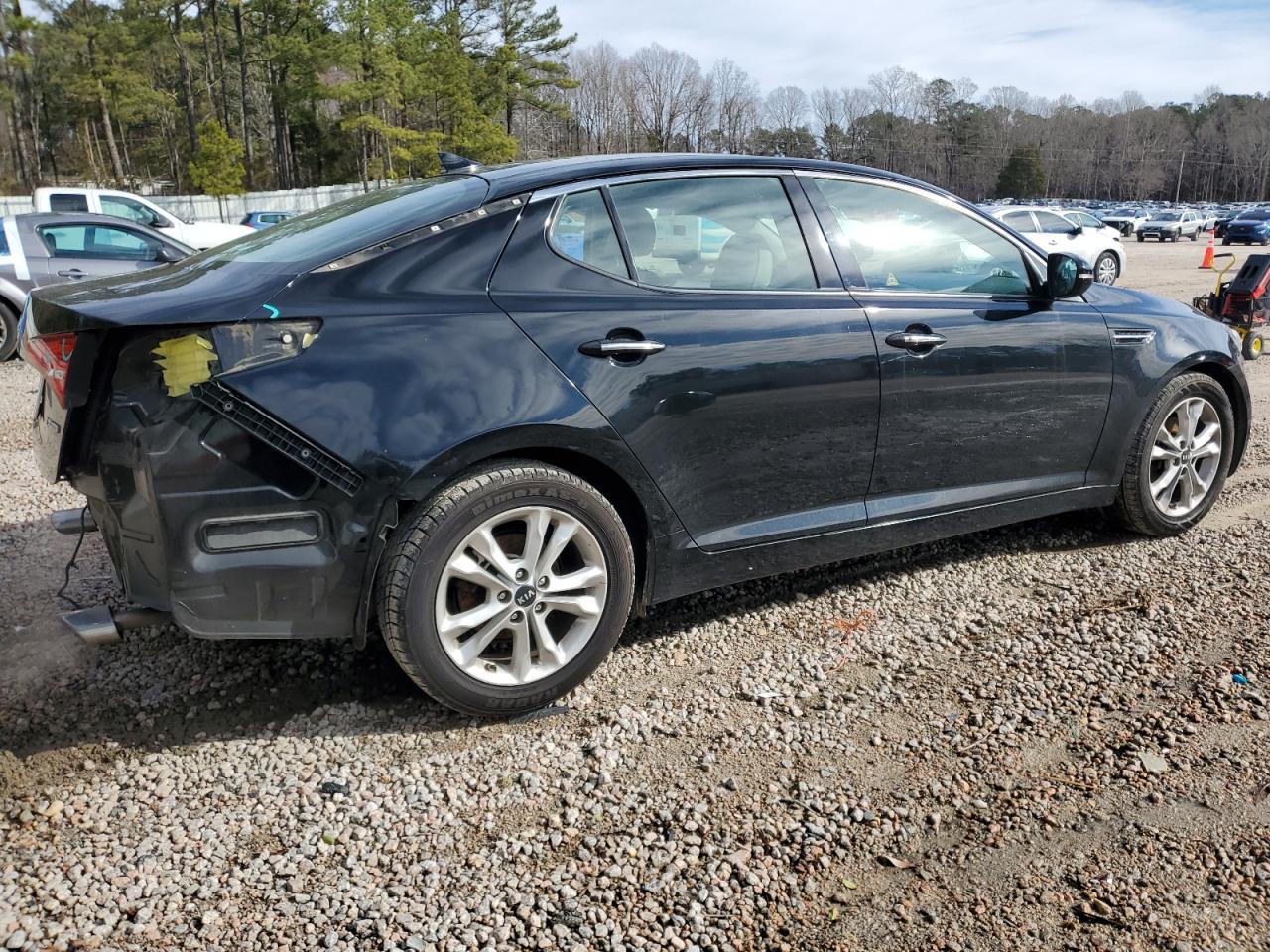 2011 Kia Optima - Image 3