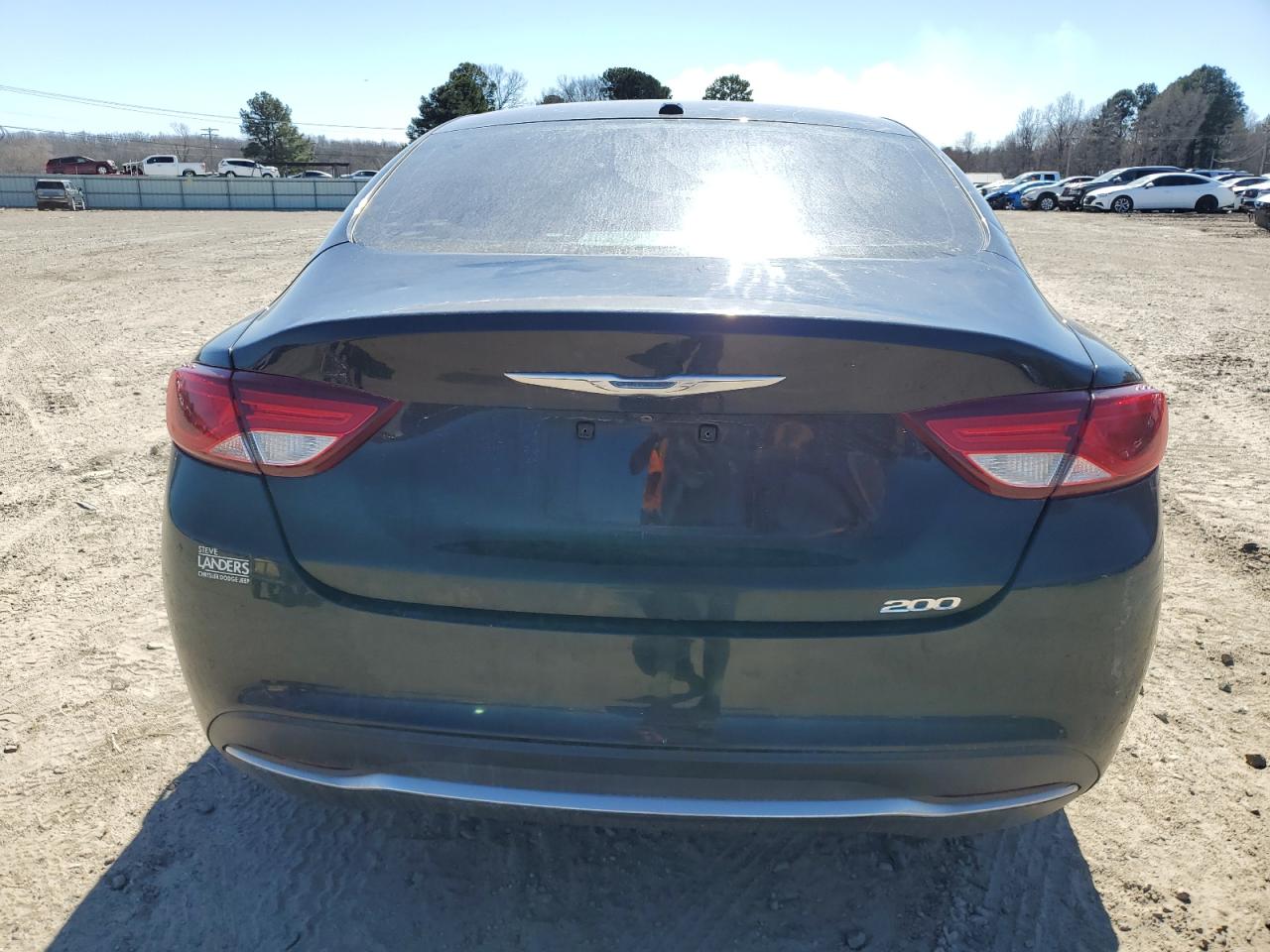 2015 Chrysler 200 - Image 6