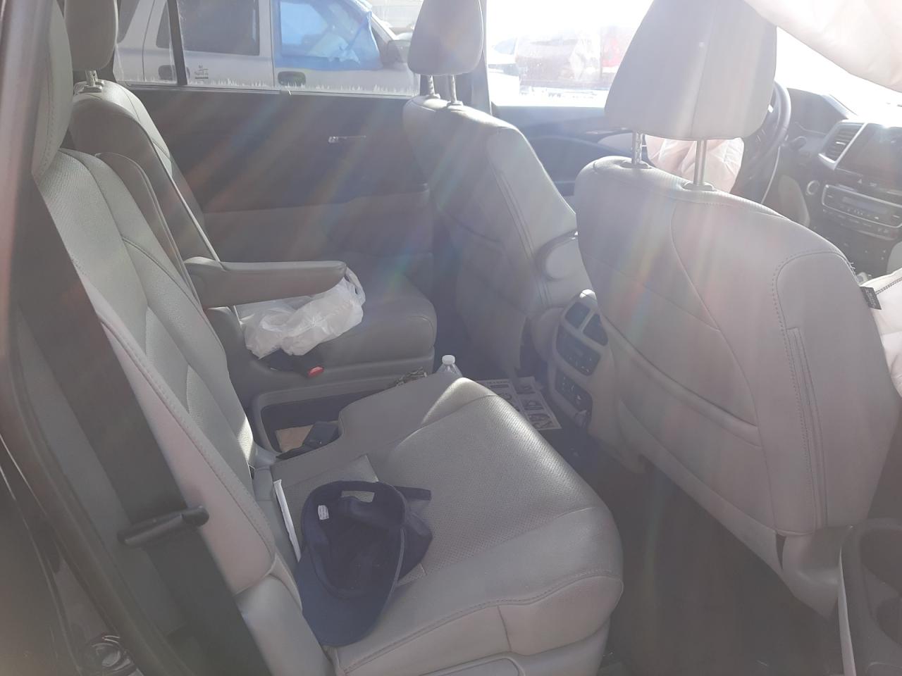 5FNYF6H08GB127194 HONDA PILOT 2016