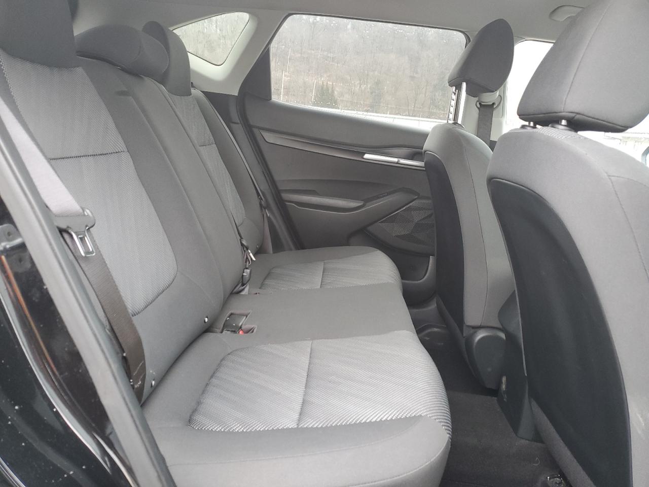 2023 Kia Seltos - Image 11
