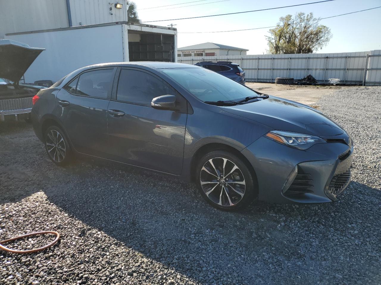 2018 Toyota Corolla - Image 4