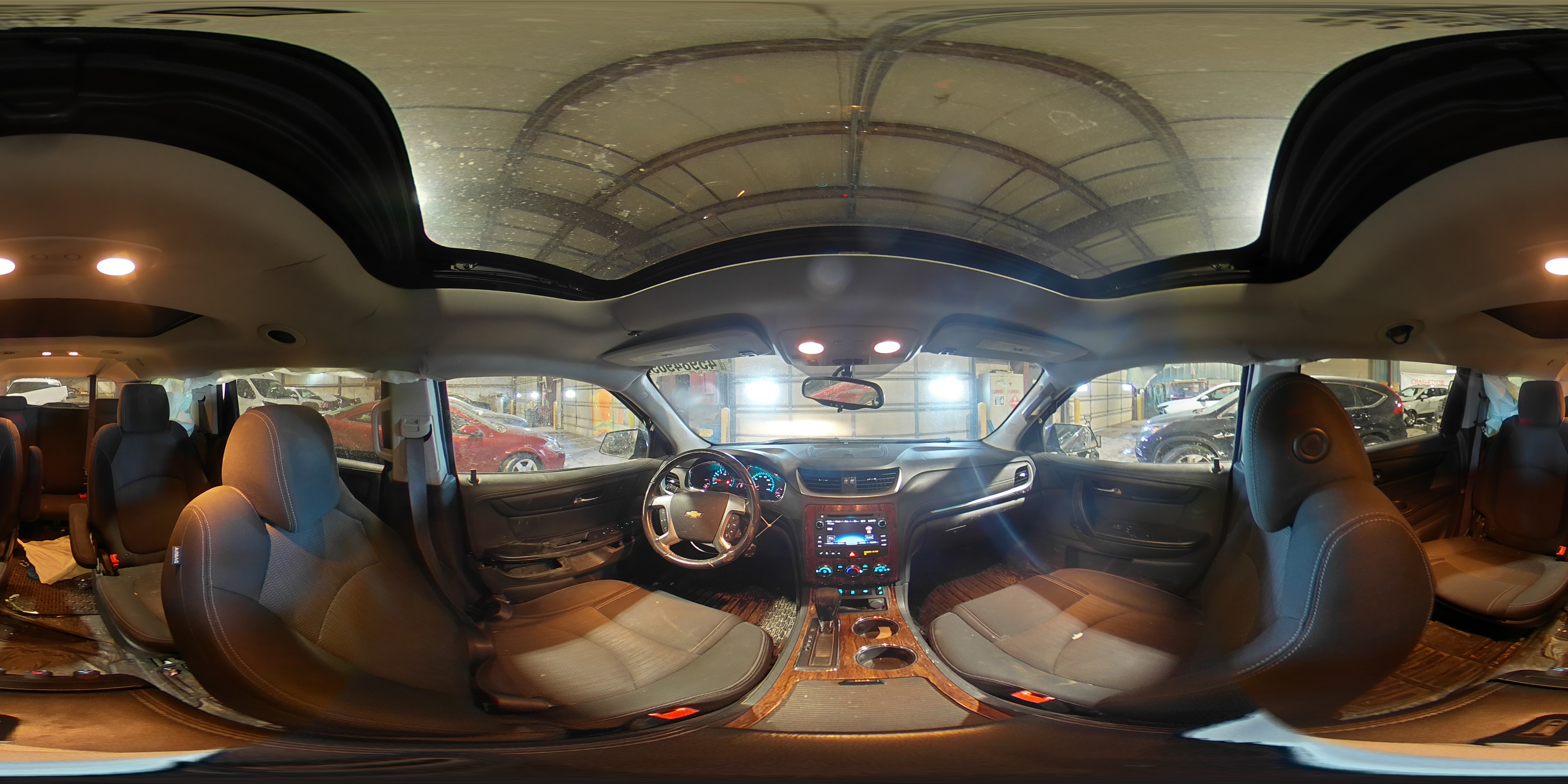 2014 Chevrolet Traverse - Image 14