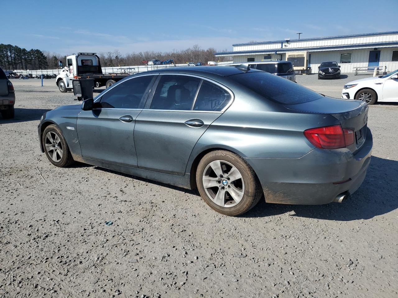 2011 BMW 5er - Image 2