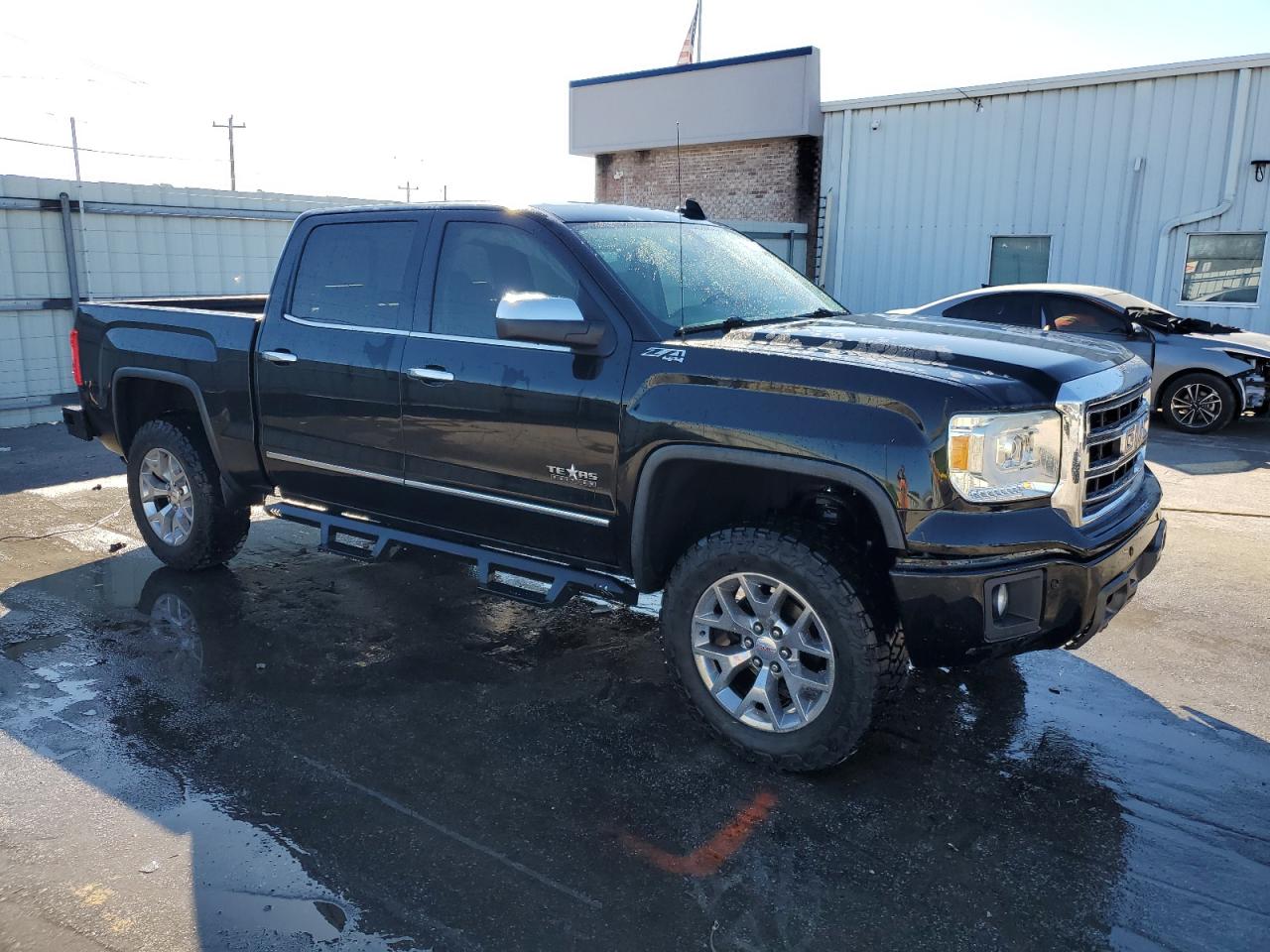 2015 GMC Sierra - Image 4