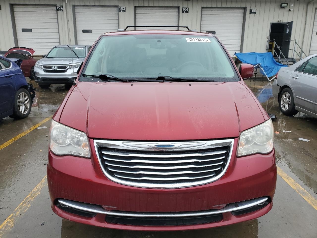 2015 Chrysler Town & Country - Image 5