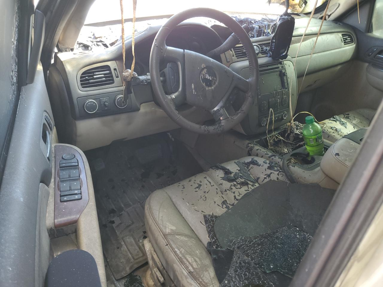 2008 GMC Yukon - Image 8