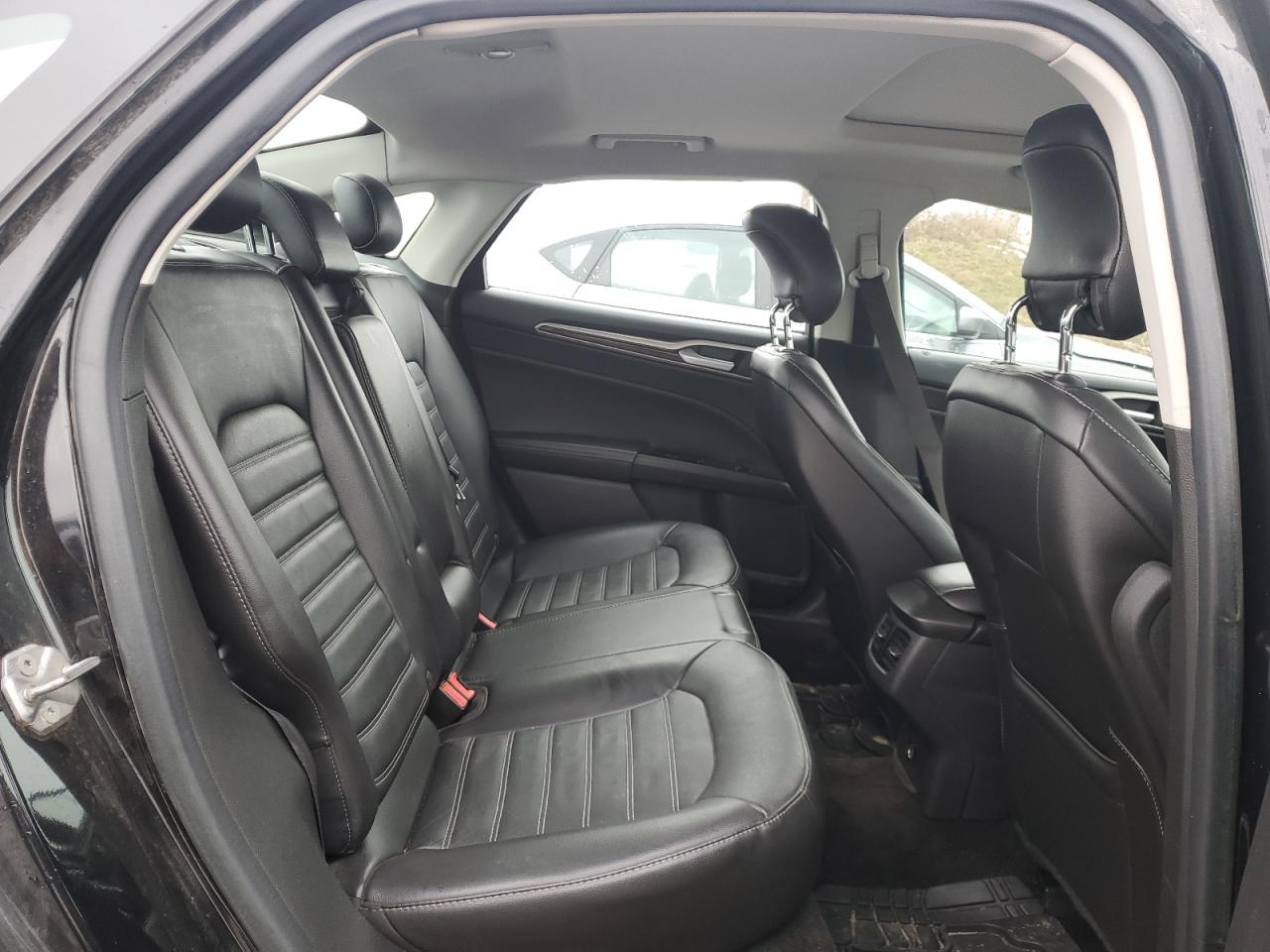 2014 Ford Fusion - Image 10