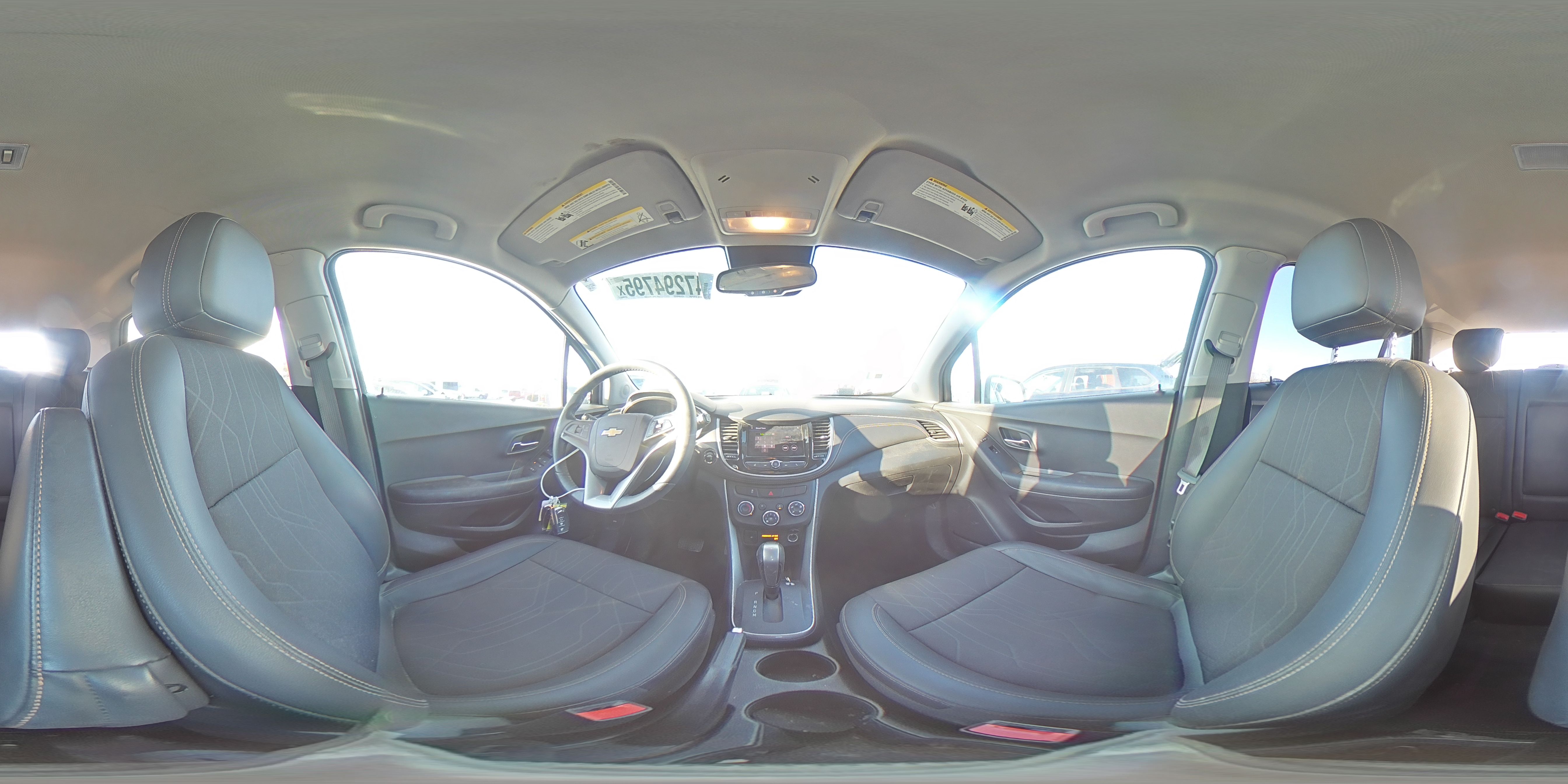 2022 Chevrolet Trax - Image 15