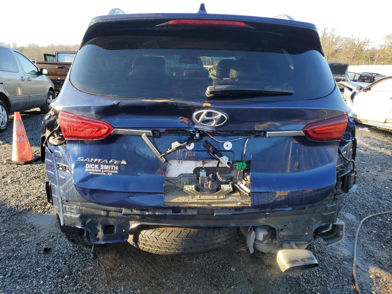 2019 Hyundai Santa Fe - Image 6