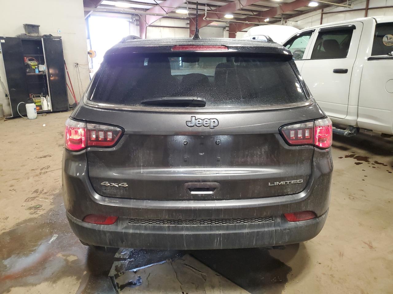 2019 Jeep Compass - Image 6